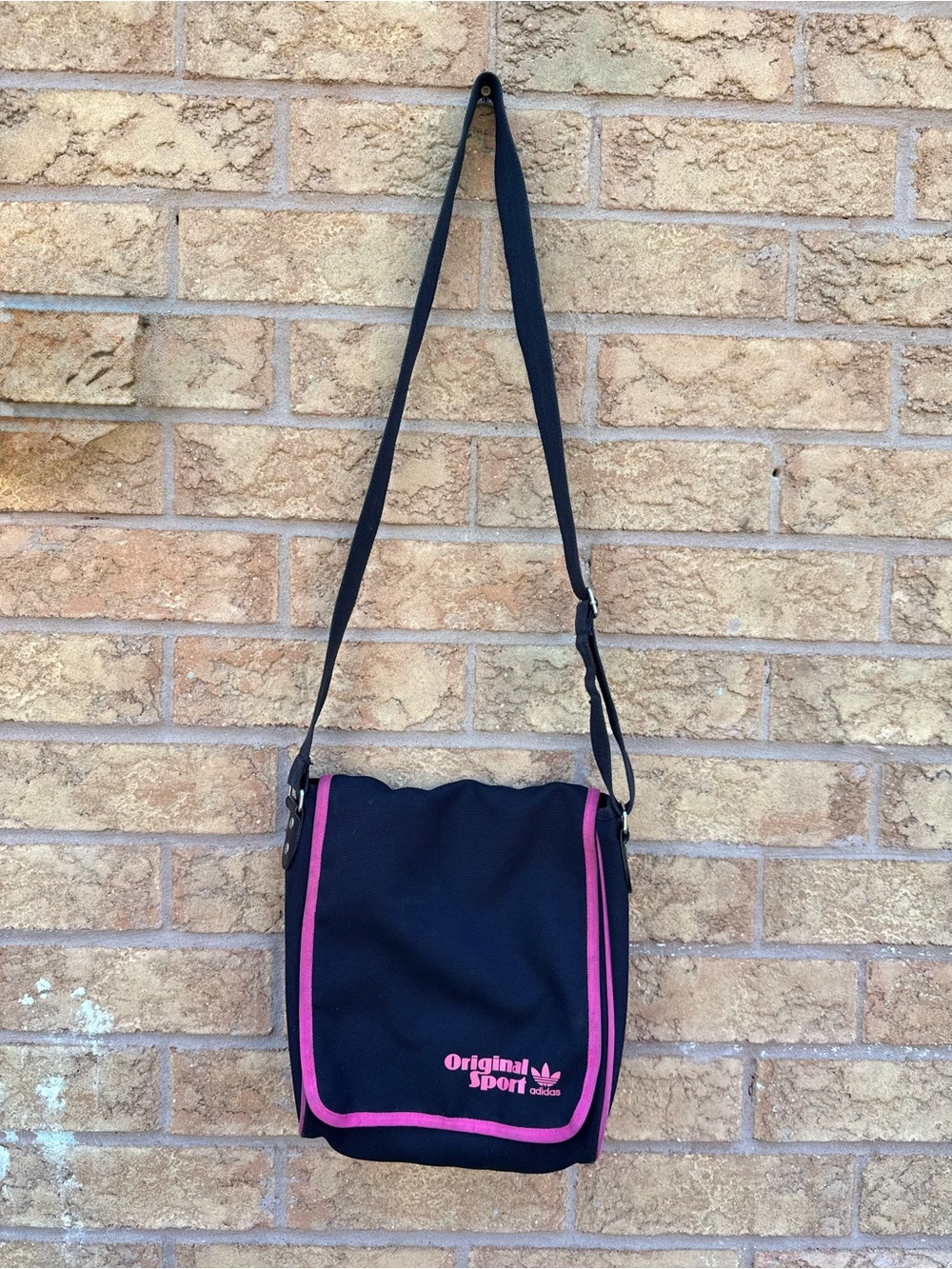 💫2/$25 • Vintage Adidas Originals Sport Messenger Bag